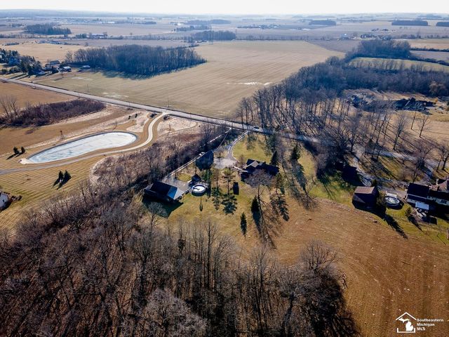 7860 Head O Lake Road, Whiteford Twp, MI 49267