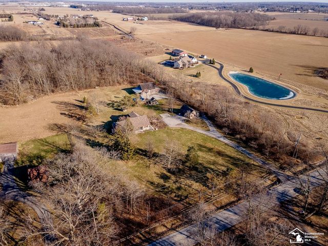 7860 Head O Lake Road, Whiteford Twp, MI 49267