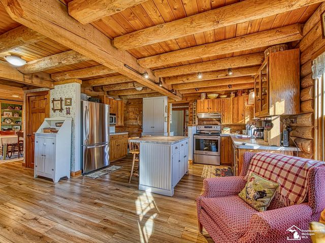 7860 Head O Lake Road, Whiteford Twp, MI 49267