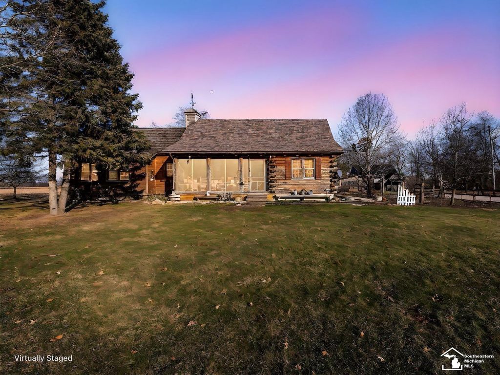 7860 Head O Lake Road, Whiteford Twp, MI 49267