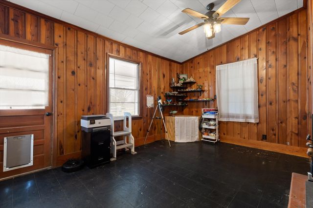 1002 Dennis Avenue, Jasper, TN 37347