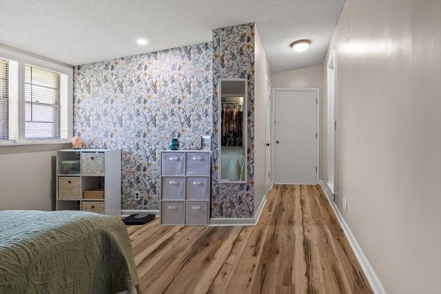 1002 Dennis Avenue, Jasper, TN 37347