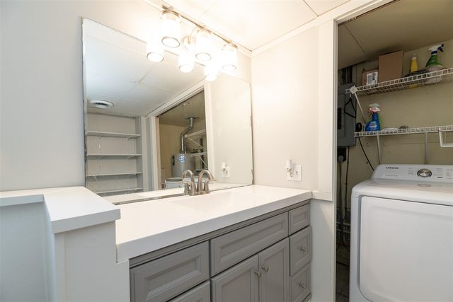 8130 W Q Avenue, Kalamazoo, MI 49009