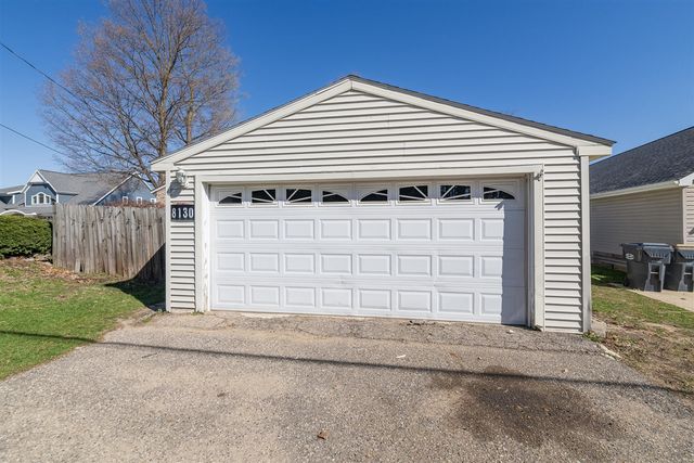 8130 W Q Avenue, Kalamazoo, MI 49009
