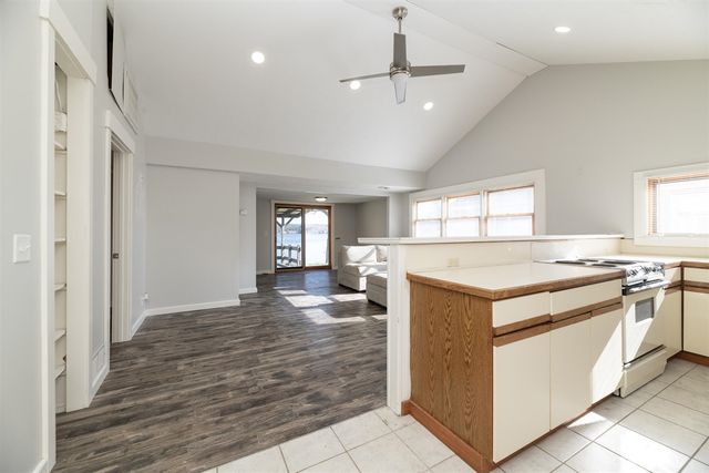 8130 W Q Avenue, Kalamazoo, MI 49009