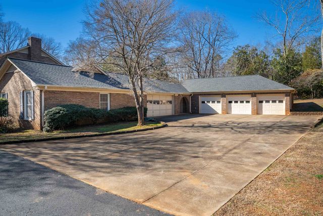 234 Dunbarton Drive, Spartanburg, SC 29307