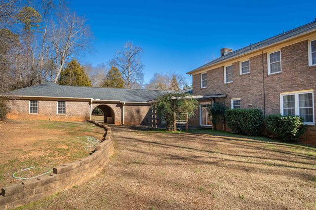 234 Dunbarton Drive, Spartanburg, SC 29307