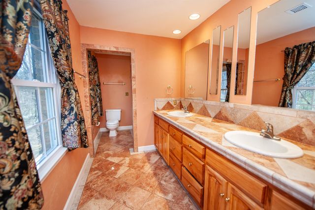 234 Dunbarton Drive, Spartanburg, SC 29307