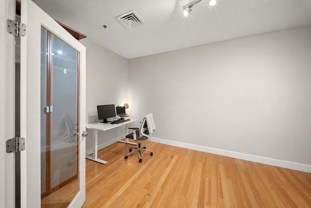 1723 Washington Street 505, Boston, MA 02118