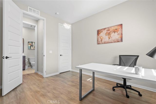 2855 E HOWLETT LN, Ontario, CA 91762