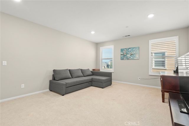 2855 E HOWLETT LN, Ontario, CA 91762