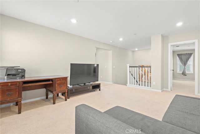 2855 E HOWLETT LN, Ontario, CA 91762