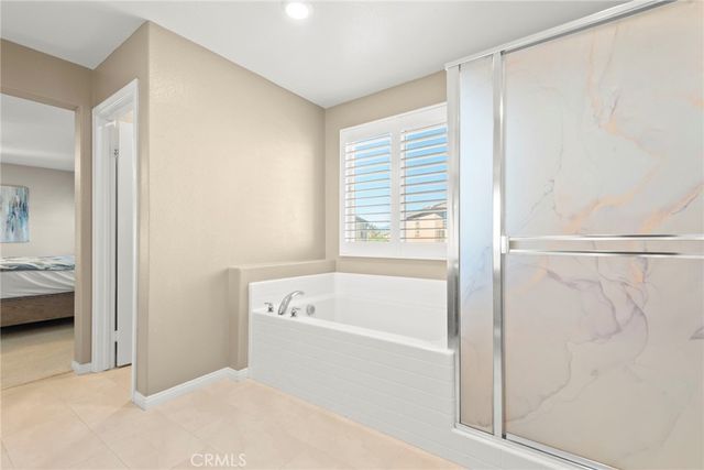 2855 E HOWLETT LN, Ontario, CA 91762