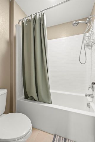 2855 E HOWLETT LN, Ontario, CA 91762