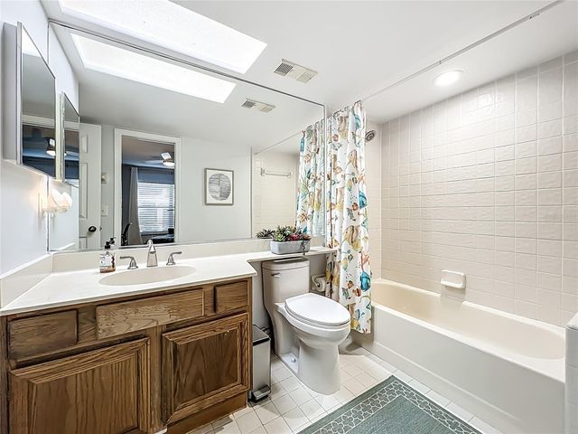 1265 SAINT TROPEZ CIRCLE GE, Orlando, FL 32806