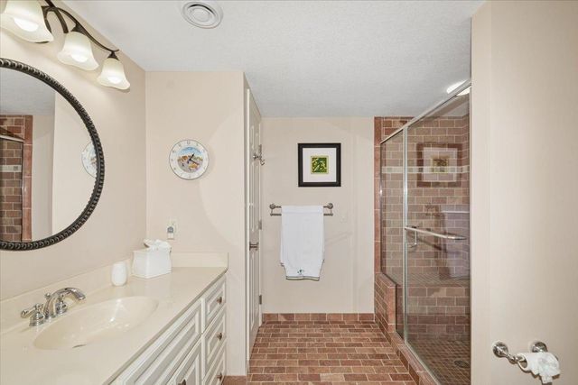 19825 Emperor Court, Farmington, MN 55024