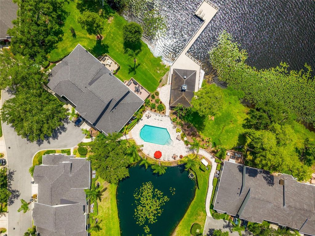 Image 25 of property listing at 3519 HEARDS FERRY DRIVE, Tampa, FL 33618