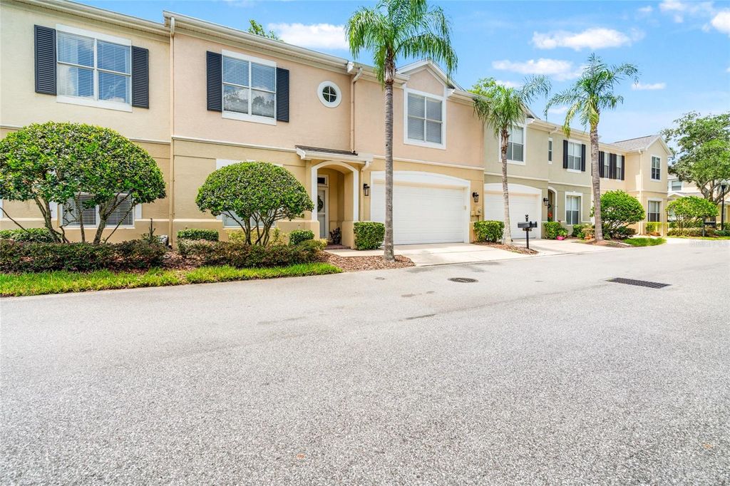 Image 30 of property listing at 3519 HEARDS FERRY DRIVE, Tampa, FL 33618