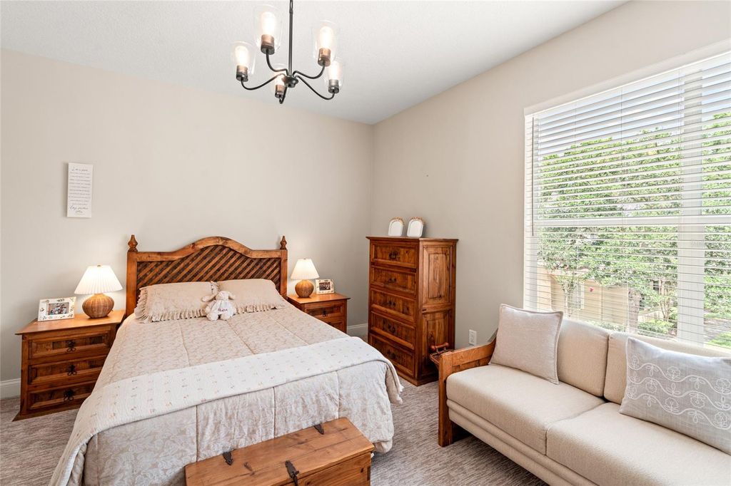 Image 44 of property listing at 3519 HEARDS FERRY DRIVE, Tampa, FL 33618