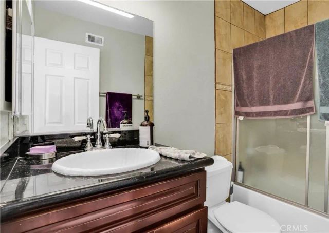 2766 Via Hacienda 102, Fullerton, CA 92835