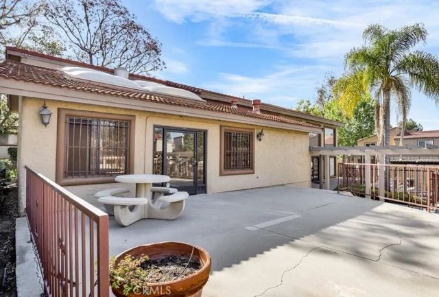 2766 Via Hacienda 102, Fullerton, CA 92835