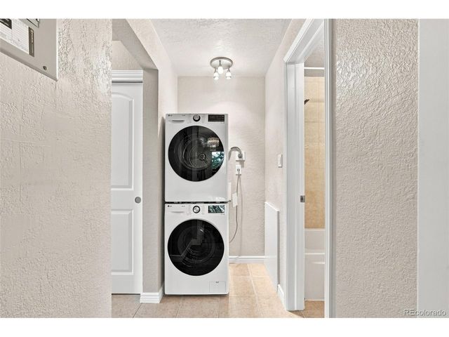 1151 N Marion St 301, Denver, CO 80218