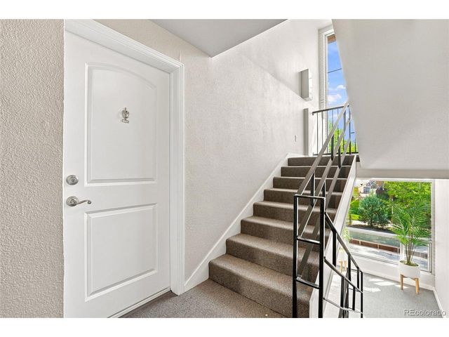 1151 N Marion St 301, Denver, CO 80218