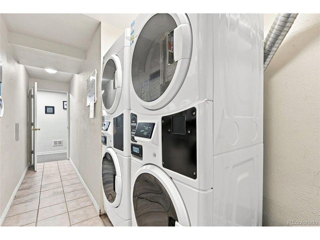 1151 N Marion St 301, Denver, CO 80218