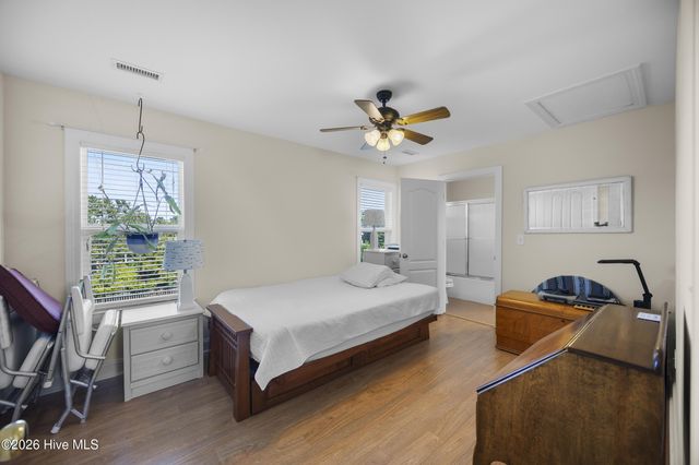 134 Heron Cove Road, Hampstead, NC 28443