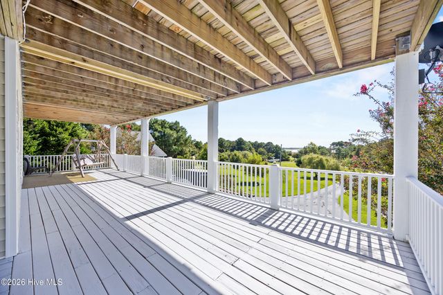 134 Heron Cove Road, Hampstead, NC 28443