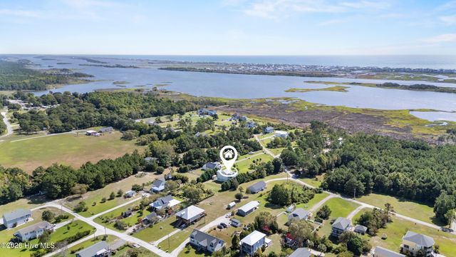 134 Heron Cove Road, Hampstead, NC 28443