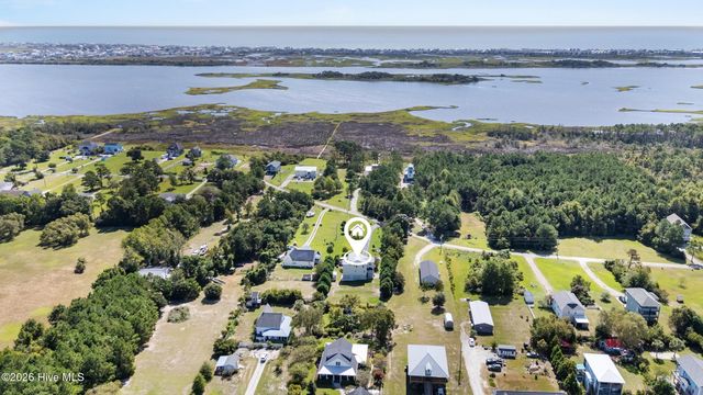 134 Heron Cove Road, Hampstead, NC 28443