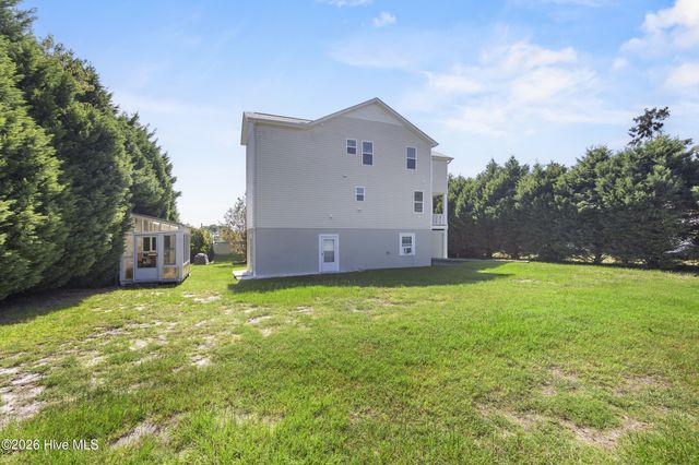 134 Heron Cove Road, Hampstead, NC 28443