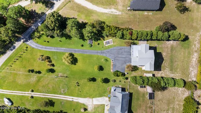134 Heron Cove Road, Hampstead, NC 28443
