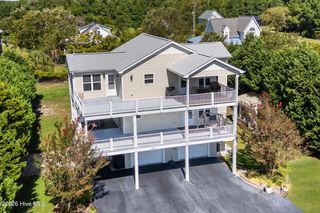 134 Heron Cove Road, Hampstead, NC 28443