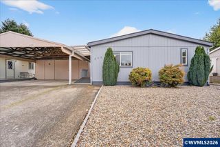300 SE Lacreole #268 Dr 268, Dallas, OR 97338