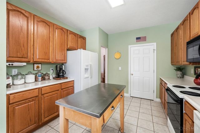 8109 Mulberry Street, Maineville, OH 45039