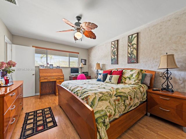 12806 SW 91st Ct, Miami, FL 33176