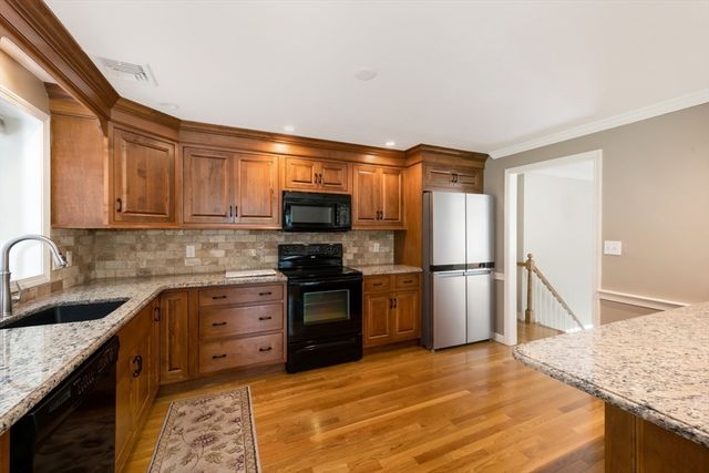 19 Essex Heights Drive, Weymouth, MA 02188