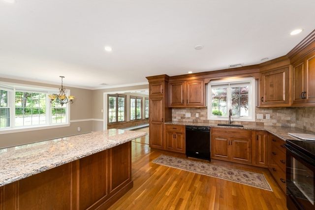 19 Essex Heights Drive, Weymouth, MA 02188
