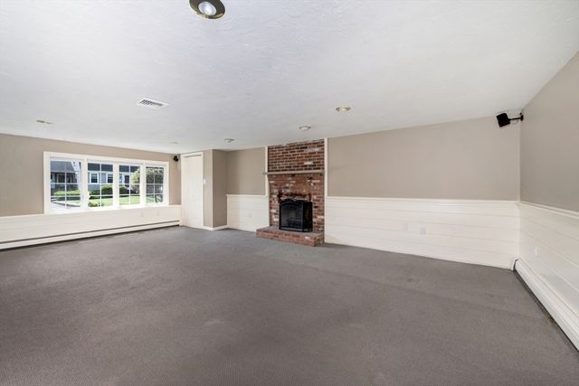 19 Essex Heights Drive, Weymouth, MA 02188