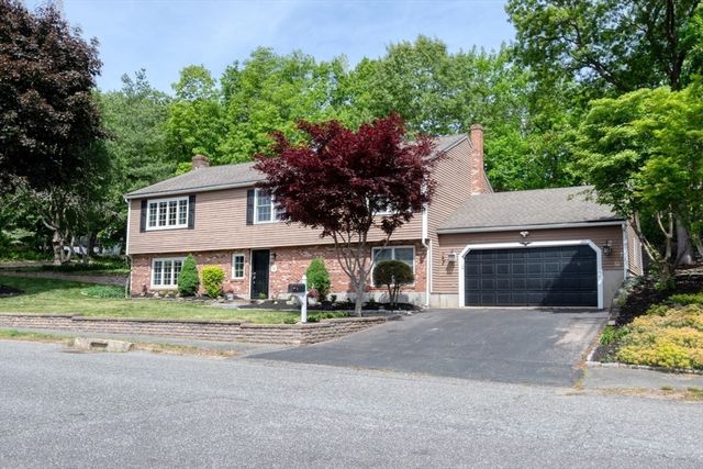 19 Essex Heights Drive, Weymouth, MA 02188