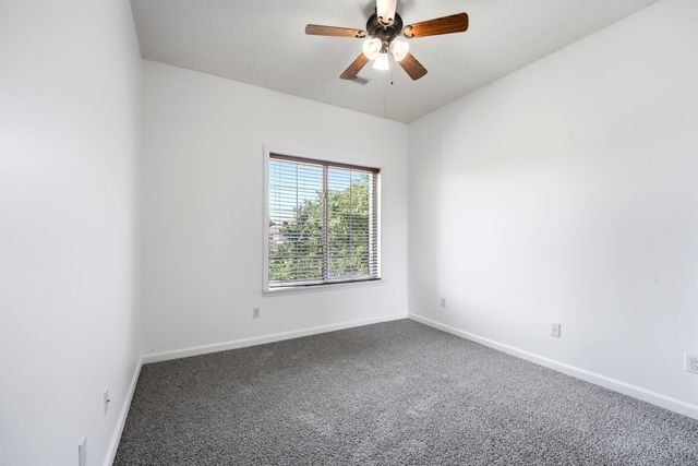 3800 SADDLEBROOK PL 505, Columbia, MO 65202