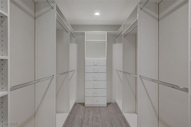 3012 Plaza De Rosa, Las Vegas, NV 89102