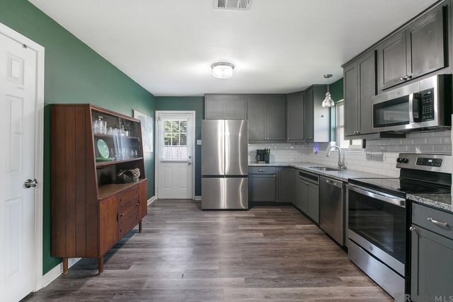 26197 Bobby Gill Rd, Denham Springs, LA 70726