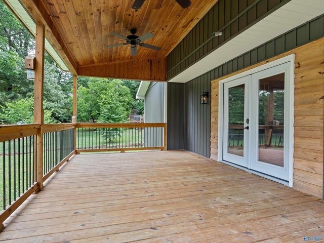 3405 Country Club Circle, Guntersville, AL 35976