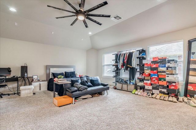 2133 Sid Allens DR, Buda, TX 78610