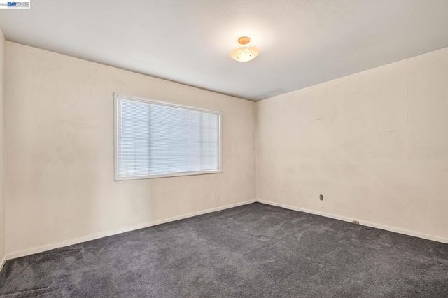 4035 Somerset Avenue, Castro Valley, CA 94546