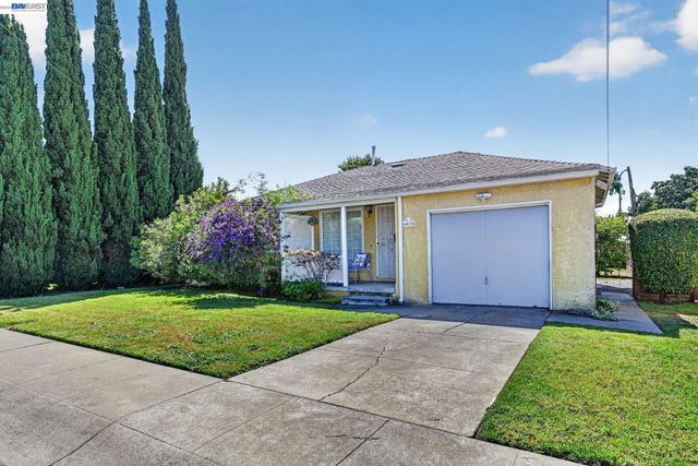 4035 Somerset Avenue, Castro Valley, CA 94546