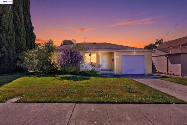 4035 Somerset Avenue, Castro Valley, CA 94546